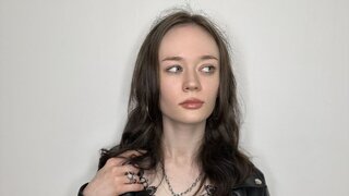 TenishaSeebold